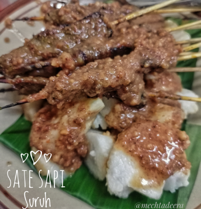 Sate sapi dan Ketupat 